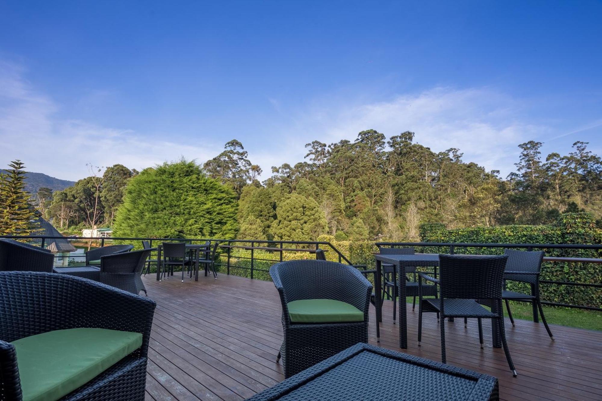 Chimneys Nuwara Eliya Hotel Bagian luar foto